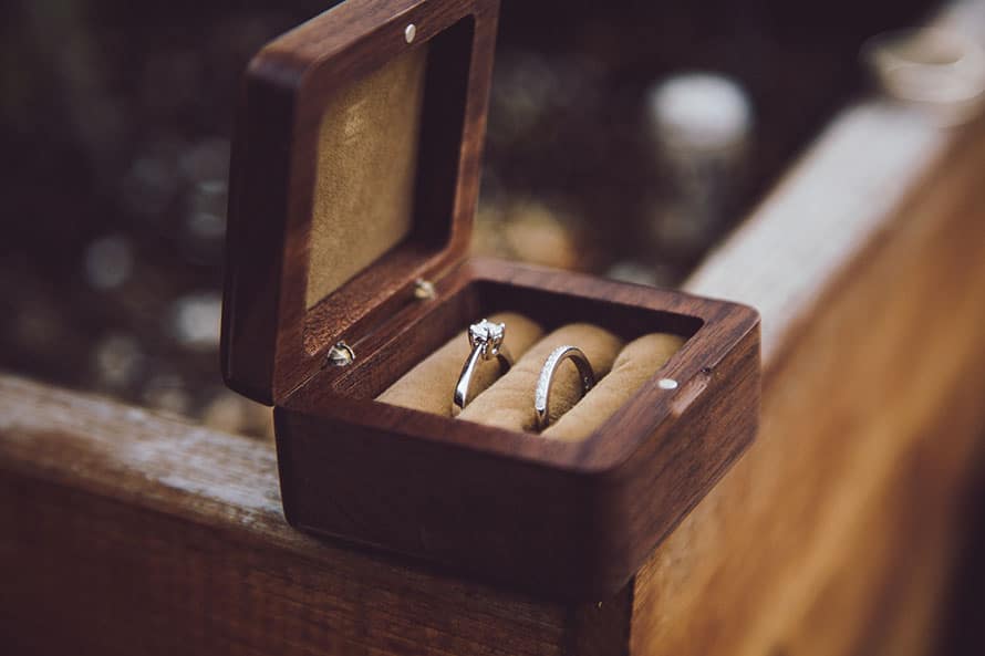 wedding rings in a wedding box